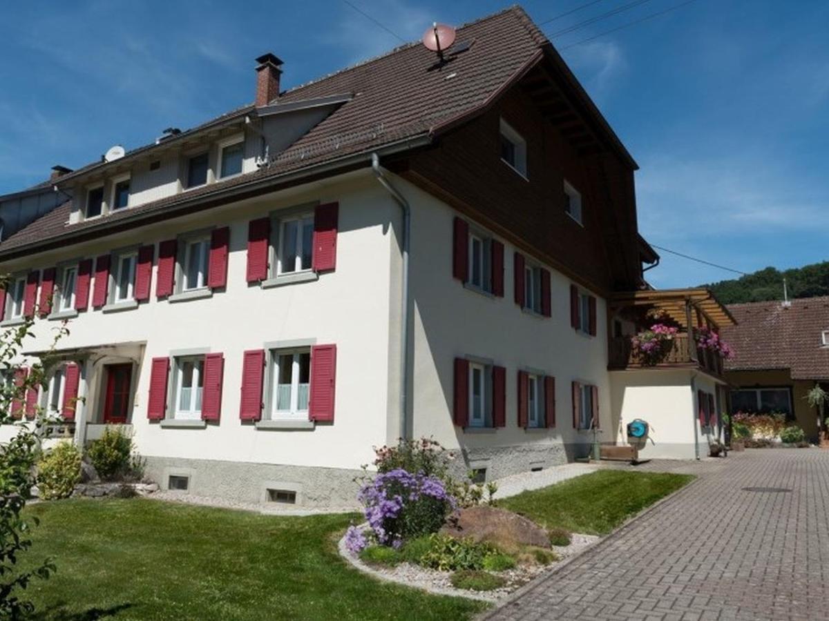 Haus Belchenwind Apartamento Münstertal Exterior foto